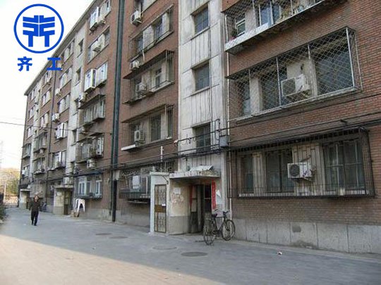 現(xiàn)在的巖棉復合板被運用到更多的領域中